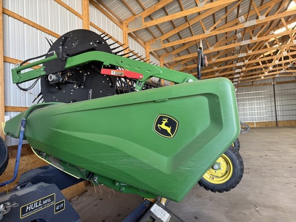 2023 John Deere HD40F Equipment Image0