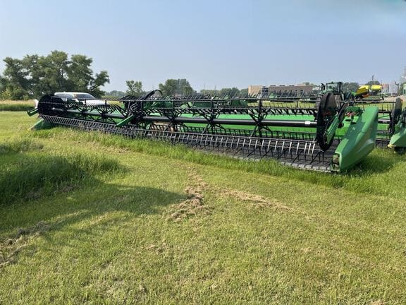 2023 John Deere HD40F Equipment Image0