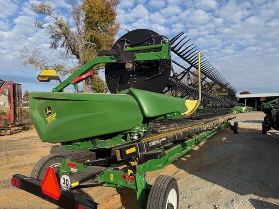 2023 John Deere HD40F Equipment Image0