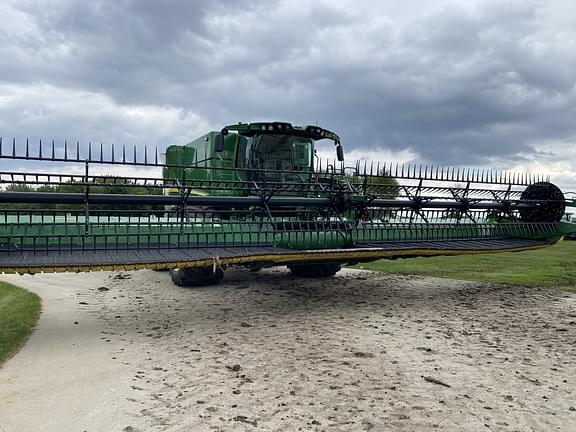 Image of John Deere HD40F equipment image 4