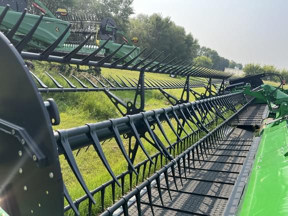 Image of John Deere HD40F equipment image 4