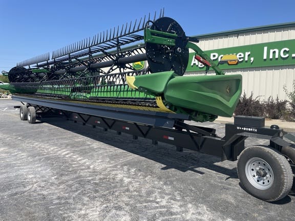 2023 John Deere HD40F Equipment Image0