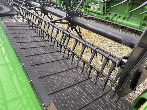 Image of John Deere HD40F equipment image 4