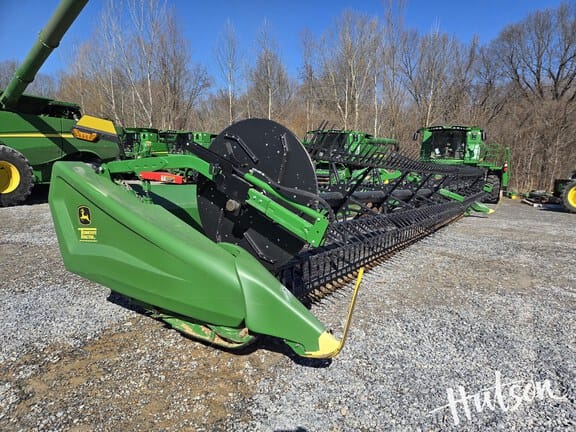 2023 John Deere HD40F Equipment Image0