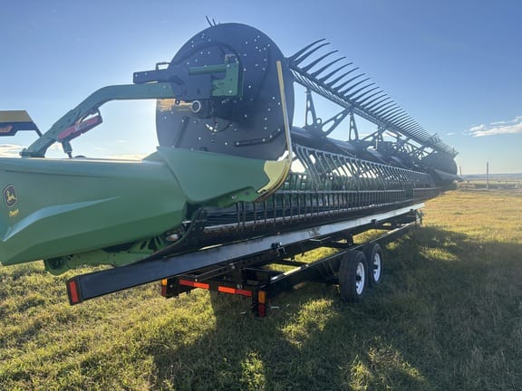 2023 John Deere HD40R Equipment Image0