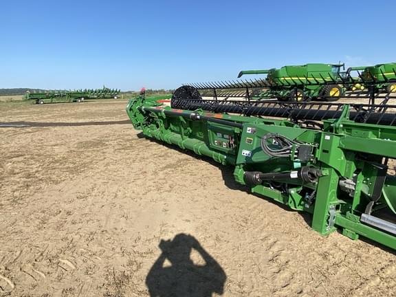 Image of John Deere HD50F equipment image 4