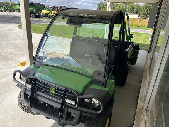 Image of John Deere HPX815E equipment image 1