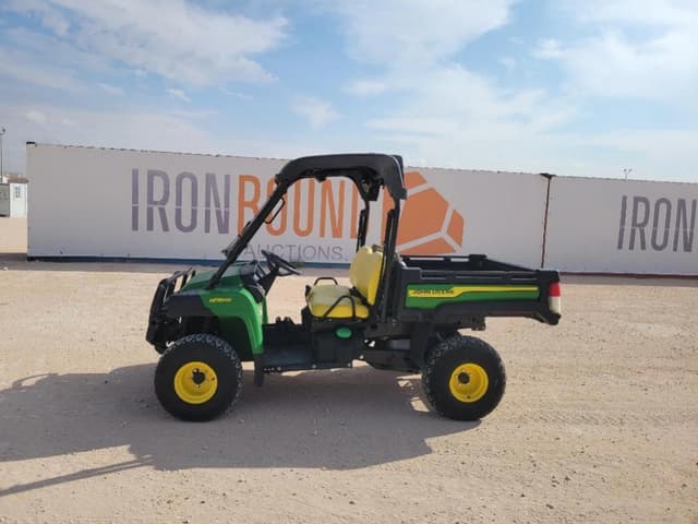 Image of John Deere HPX815E equipment image 1