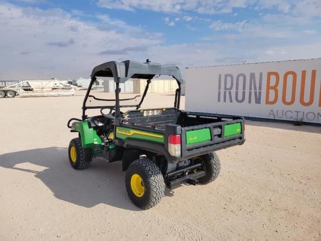 Image of John Deere HPX815E equipment image 2