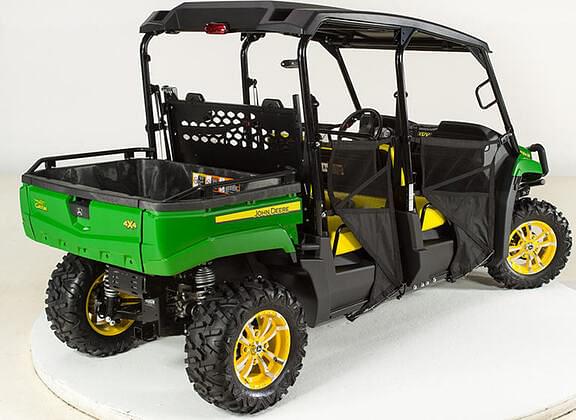 Image of John Deere XUV 560E S4 Image 1