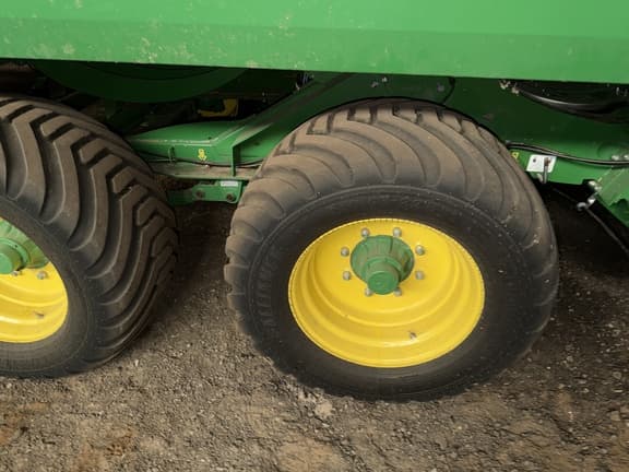 Image of John Deere L341 equipment image 2