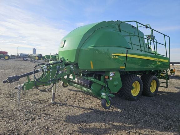 Main image John Deere L341