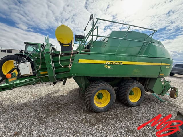 Image of John Deere L341 equipment image 1