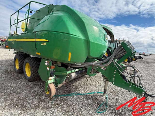 Image of John Deere L341 equipment image 3