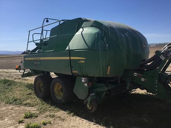 Image of John Deere L341 equipment image 3