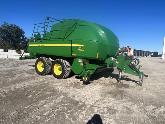 Image of John Deere L341 Primary image