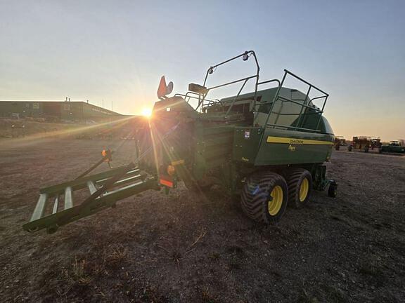 Image of John Deere L341 equipment image 4