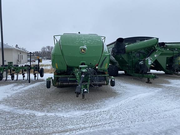 Image of John Deere L341 equipment image 2