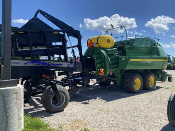 Image of John Deere L341 equipment image 4