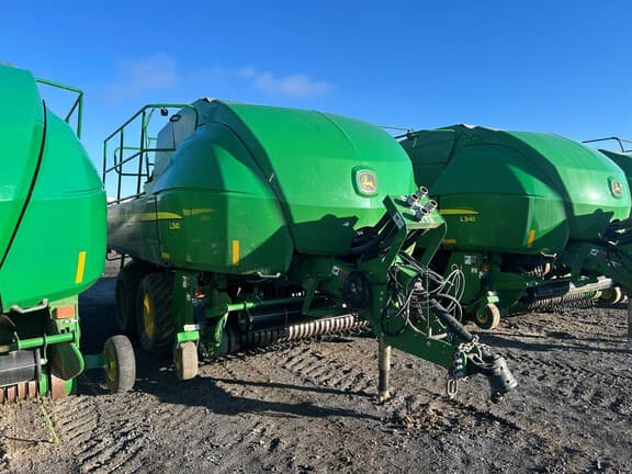 Image of John Deere L341 equipment image 3