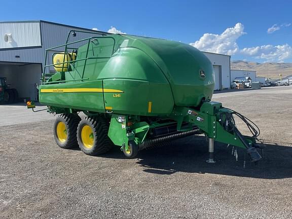 Image of John Deere L341 equipment image 2