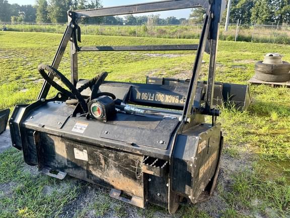 Image of John Deere MH60D Primary image