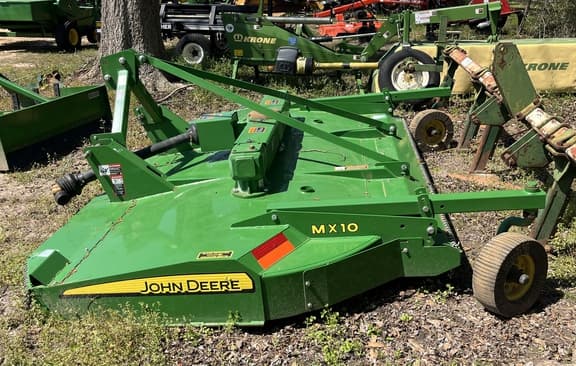 Image of John Deere MX10 equipment image 2