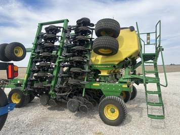 Main image John Deere N530C