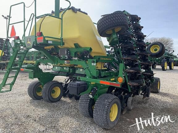 Image of John Deere N530C equipment image 2