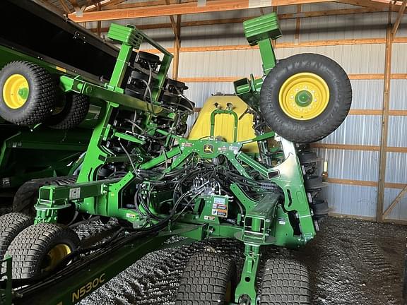Image of John Deere N530C equipment image 2