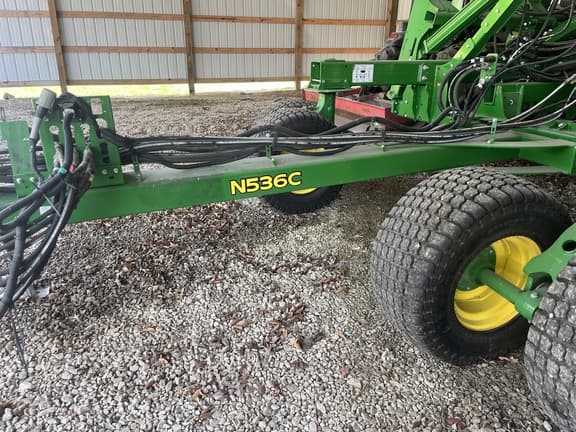 Image of John Deere N536C equipment image 3