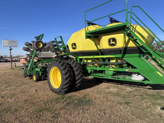 Image of John Deere N540 equipment image 4