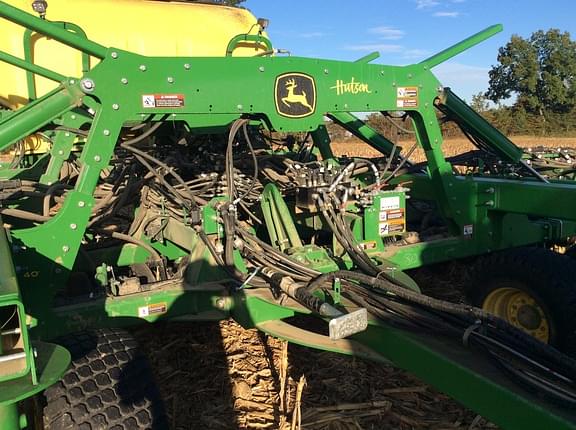 2023 John Deere N540C Planting Air Seeders or Carts for Sale | Tractor Zoom