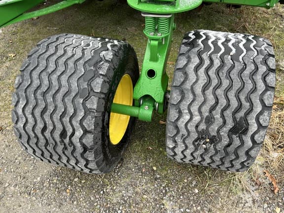 Image of John Deere N540C equipment image 4