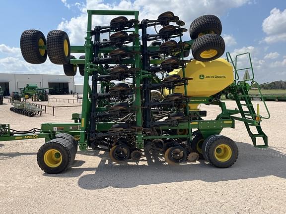 Image of John Deere N540C equipment image 1