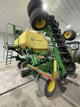 Image of John Deere N540C equipment image 3