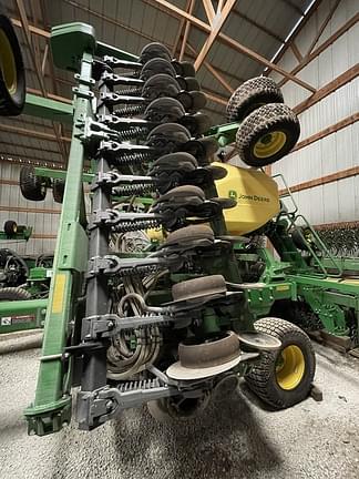 Image of John Deere N540C equipment image 2