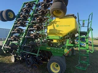 Image of John Deere N540C equipment image 2