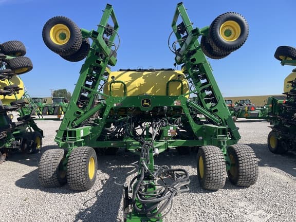 Image of John Deere N540C equipment image 1