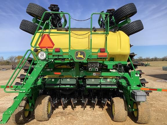 Image of John Deere N540C equipment image 3