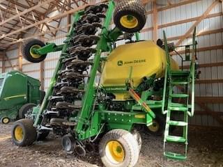 Main image John Deere N540C