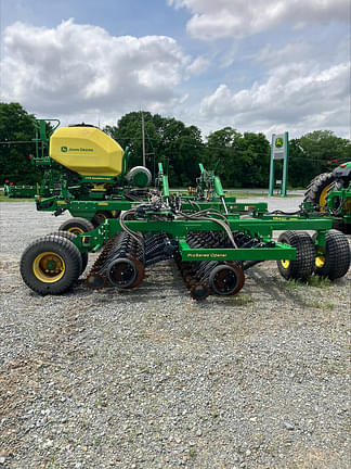 Image of John Deere N540C equipment image 1