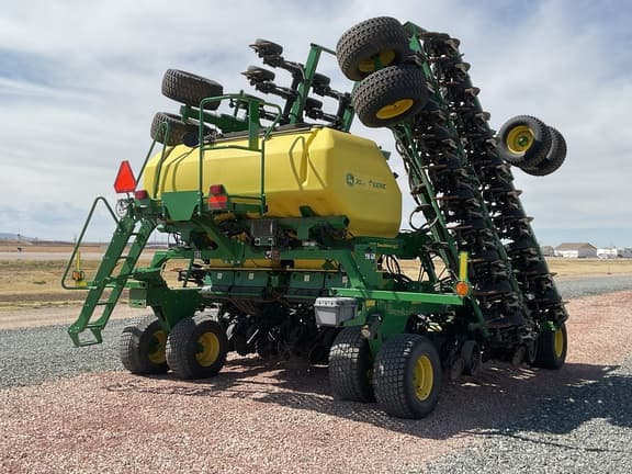 Image of John Deere N542C equipment image 3