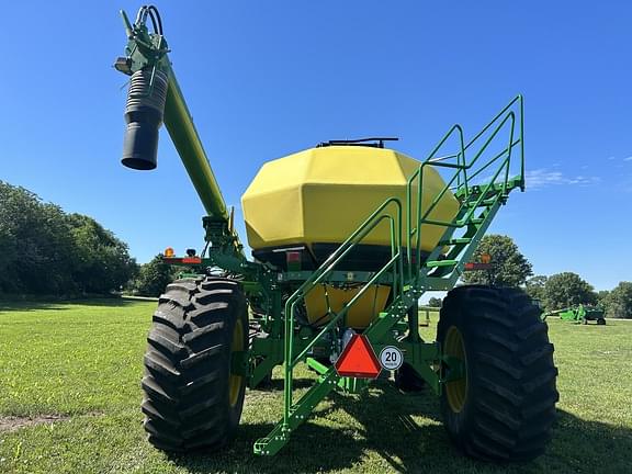 Image of John Deere N550 equipment image 4