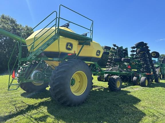 Image of John Deere N550 equipment image 3