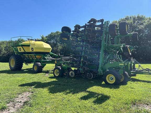 Image of John Deere N550 equipment image 2