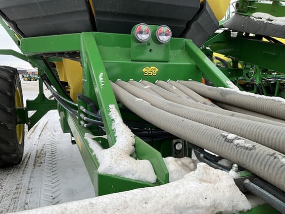 Image of John Deere N560 equipment image 3