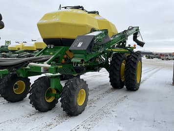 Main image John Deere N560