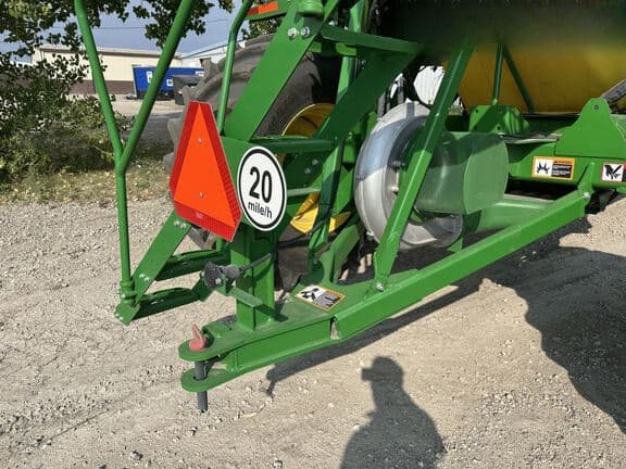 Image of John Deere N560 equipment image 4