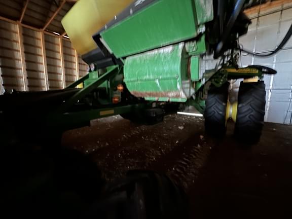 Image of John Deere N560 equipment image 3